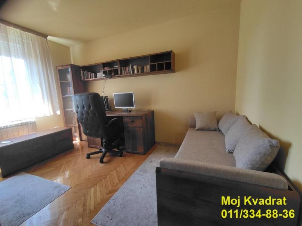 Stan na prodaju u Beogradu, Bulbulder, cetvorosoban, 104m2, cena 348000 evra