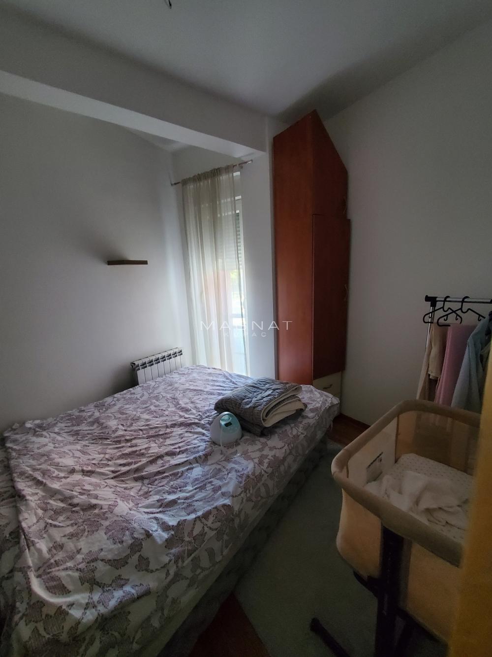 Stan na prodaju u Beogradu, Novi Beograd, dvoiposoban, 53m2, cena 225000 evra