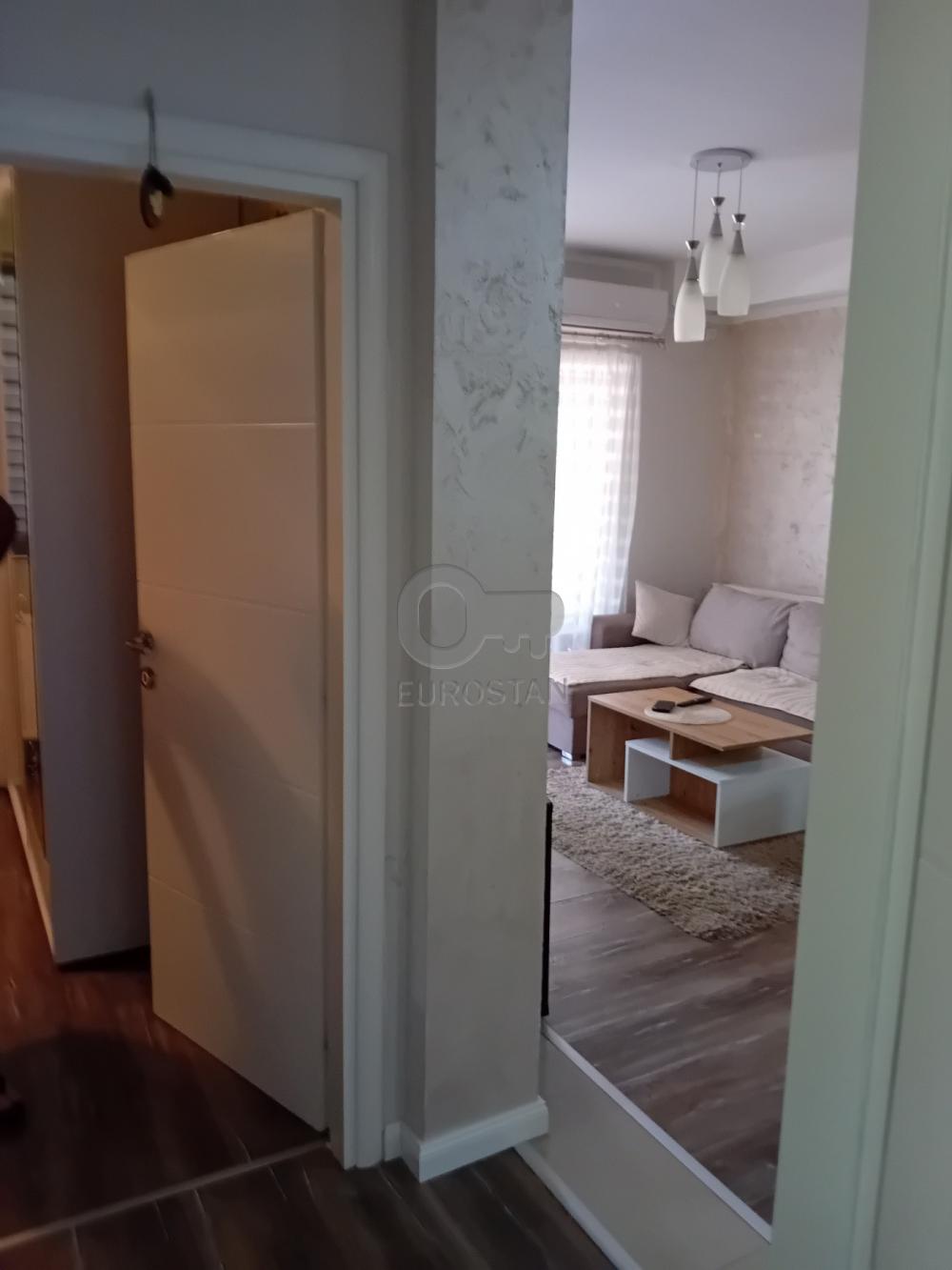 Stan na prodaju u Beogradu, Mirijevo, troiposoban, 53m2, cena 172500 evra