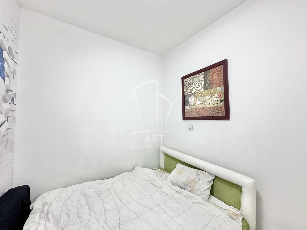 Stan na prodaju u Beogradu, Novi Beograd blok 62, jednoiposoban, 35m2, cena 135000 evra