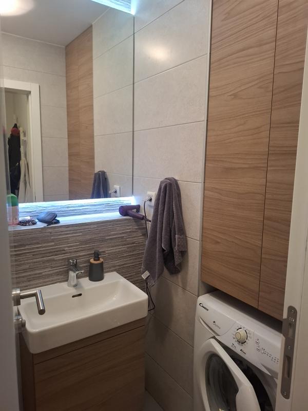 Stan na prodaju u Beogradu, Vračar, trosoban, 73m2, cena 275000 evra