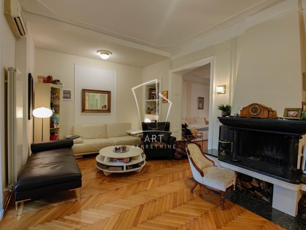 Stan na prodaju u Beogradu, Vračar, trosoban, 100m2, cena 490000 evra