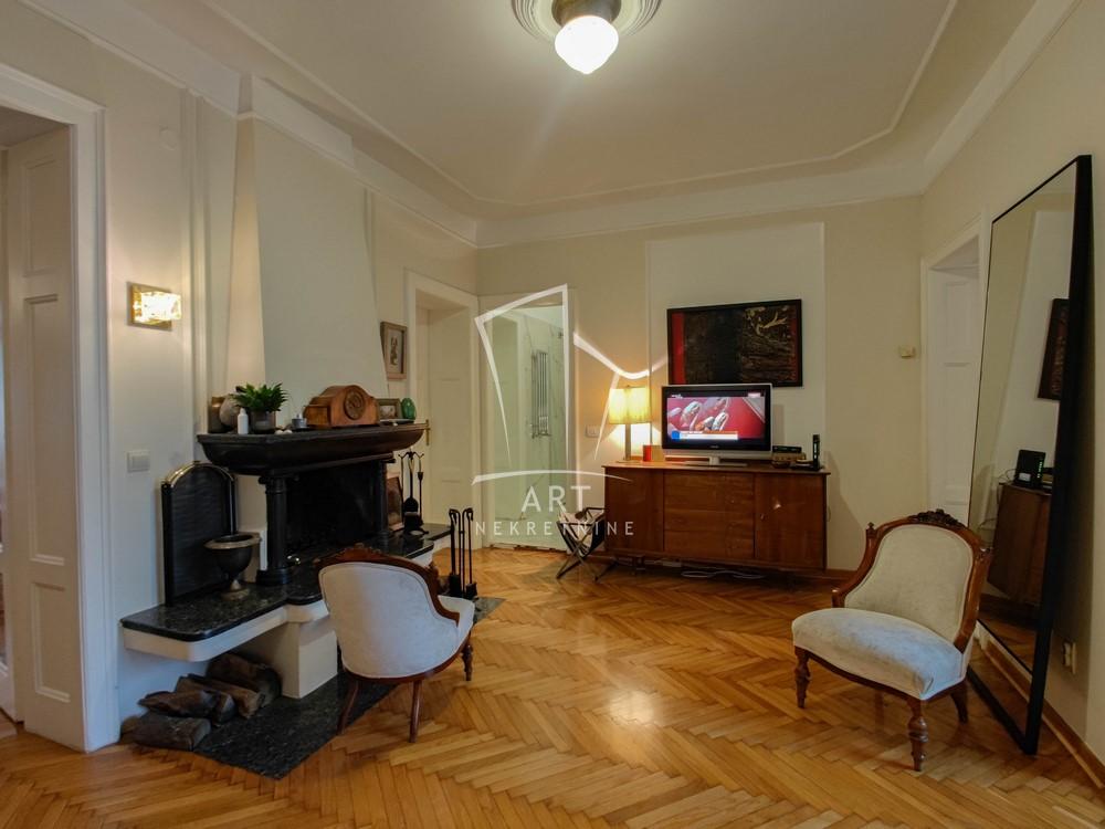 Stan na prodaju u Beogradu, Vračar, trosoban, 100m2, cena 490000 evra