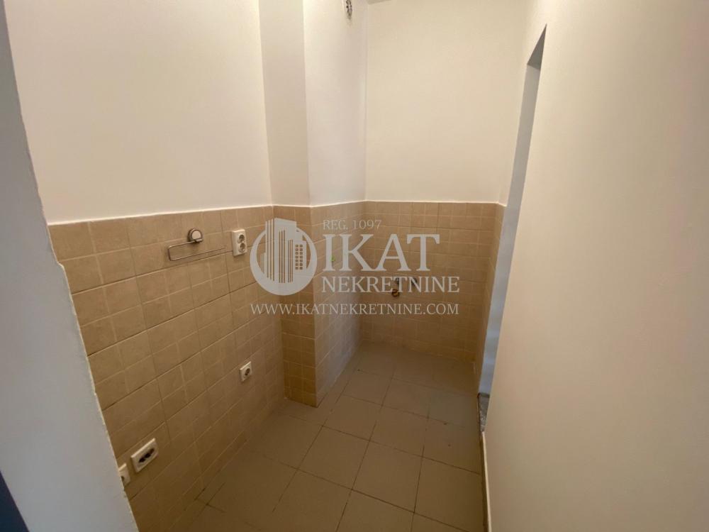 Stan na prodaju u Beogradu, Kalenić pijaca, dvosoban, 59m2, cena 222000 evra