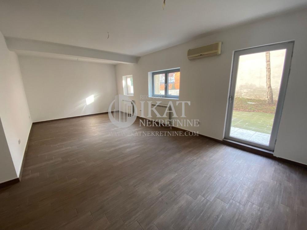 Stan na prodaju u Beogradu, Kalenić pijaca, dvosoban, 59m2, cena 222000 evra