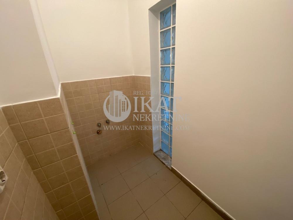 Stan na prodaju u Beogradu, Kalenić pijaca, dvosoban, 59m2, cena 222000 evra