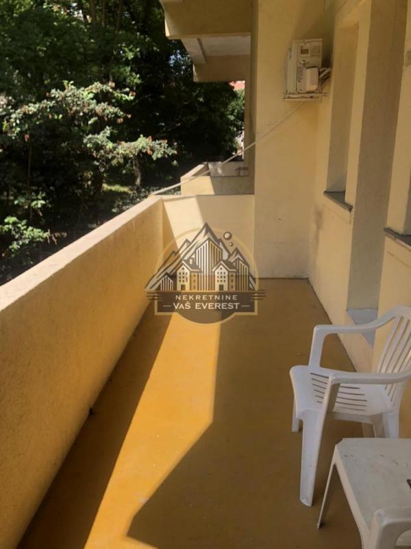 Stan na prodaju u Beogradu, Karaburma, dvosoban, 47m2, cena 140500 evra