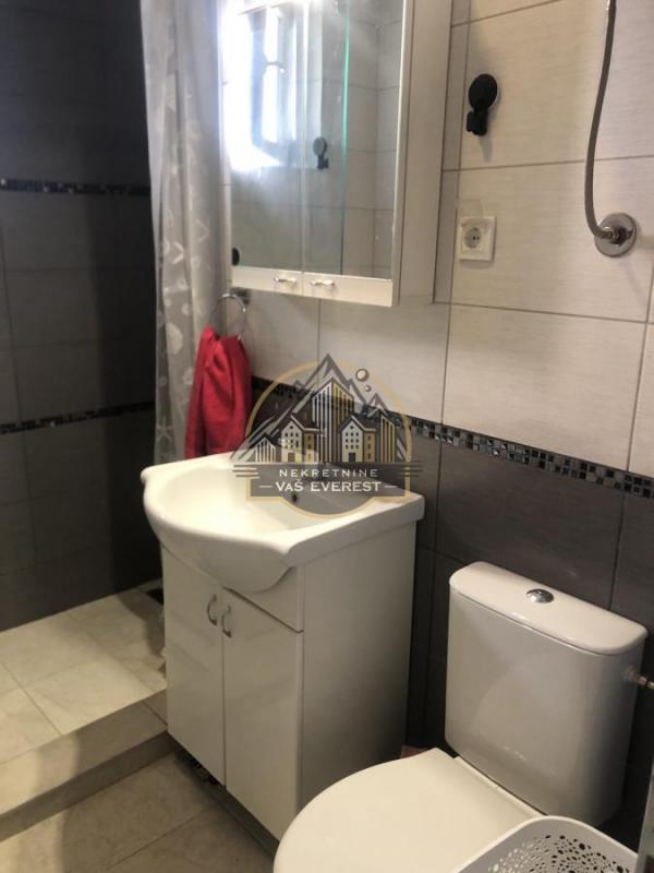 Stan na prodaju u Beogradu, Karaburma, dvosoban, 47m2, cena 140500 evra