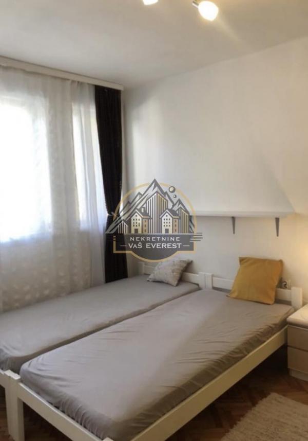 Stan na prodaju u Beogradu, Karaburma, dvosoban, 47m2, cena 140500 evra