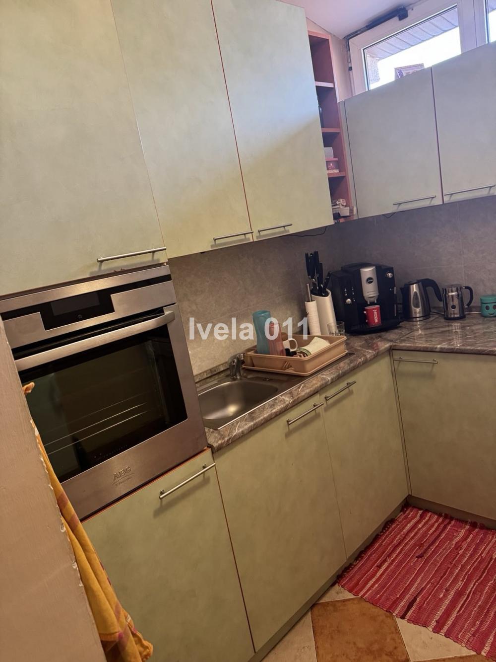 Stan na prodaju u Beogradu, Rakovica, cetvorosoban, 106m2, cena 160000 evra