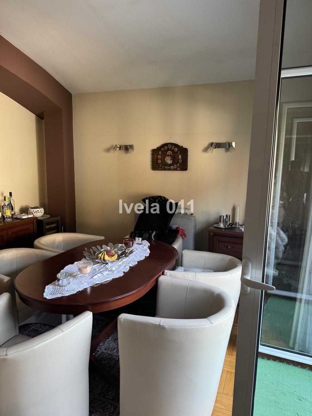 Stan na prodaju u Beogradu, Rakovica, cetvorosoban, 106m2, cena 160000 evra