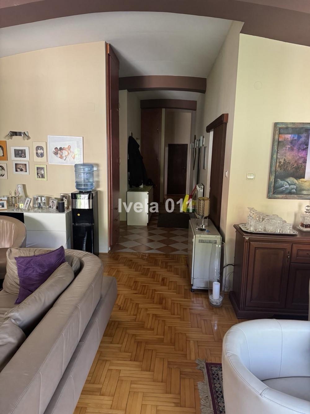 Stan na prodaju u Beogradu, Rakovica, cetvorosoban, 106m2, cena 160000 evra