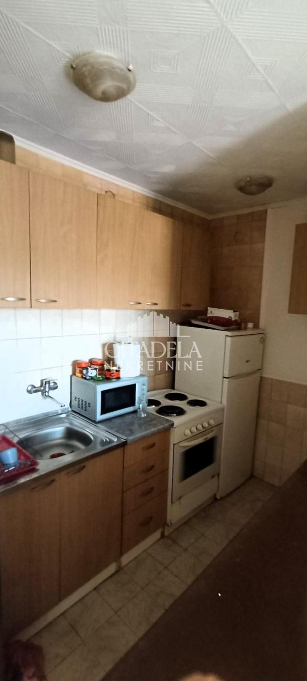 Stan na prodaju u Beogradu, Čukarica, jednosoban, 35m2, cena 73000 evra