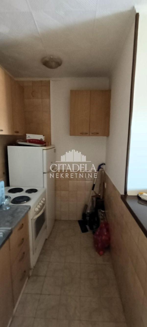 Stan na prodaju u Beogradu, Čukarica, jednosoban, 35m2, cena 73000 evra