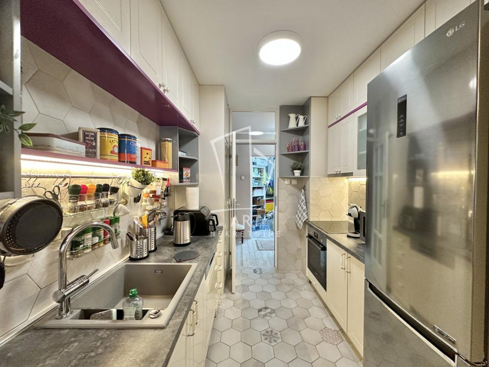 Stan na prodaju u Beogradu, Palilula, dvosoban, 60m2, cena 320000 evra