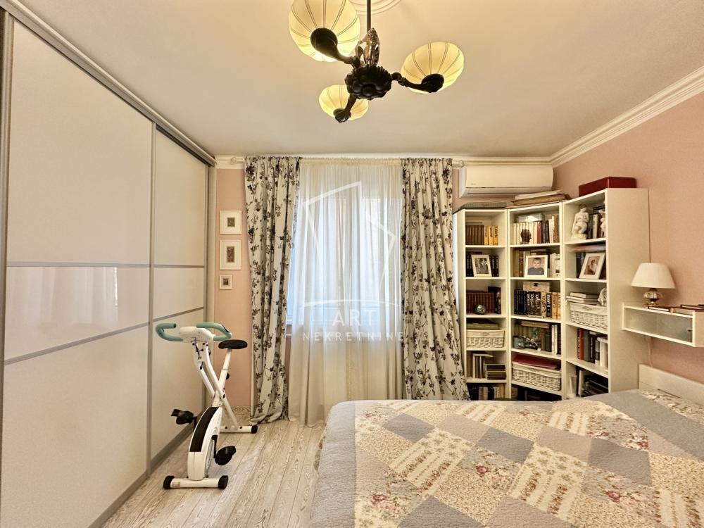 Stan na prodaju u Beogradu, Palilula, dvosoban, 60m2, cena 320000 evra