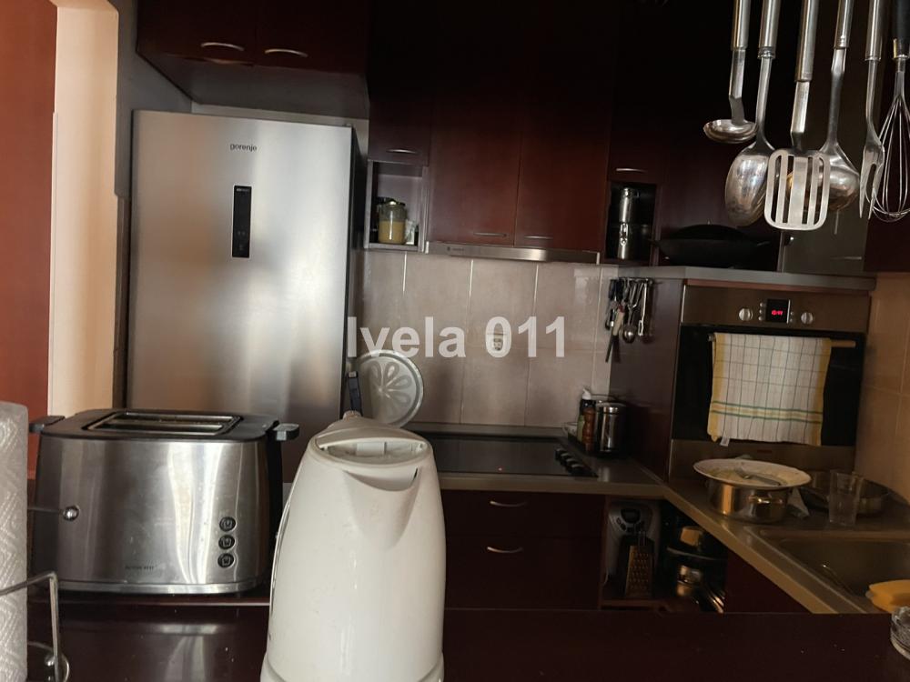 Stan na prodaju u Beogradu, Višnjička banja, 98m2, cena 153000 evra