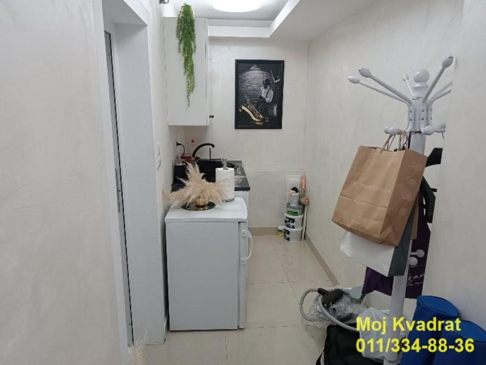 Stan na prodaju u Beogradu, Crveni Krst, trosoban, 57m2, cena 145000 evra