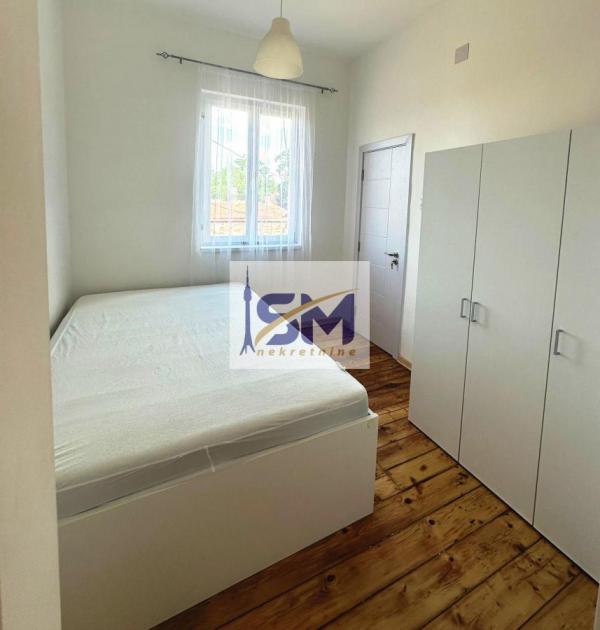 Stan na prodaju u Beogradu, Senjak, dvosoban, 38m2, cena 145500 evra