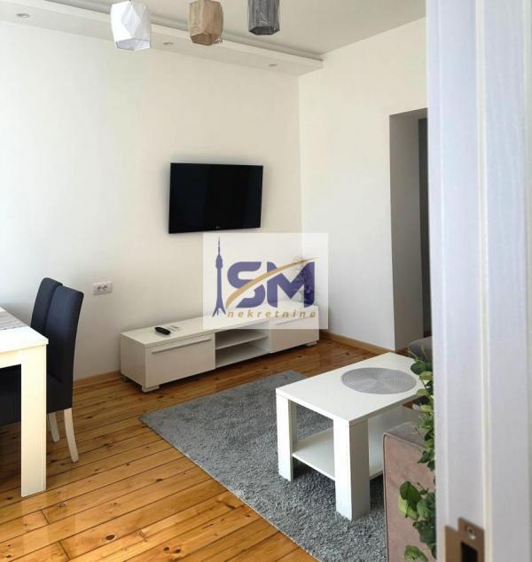 Stan na prodaju u Beogradu, Senjak, dvosoban, 38m2, cena 145500 evra