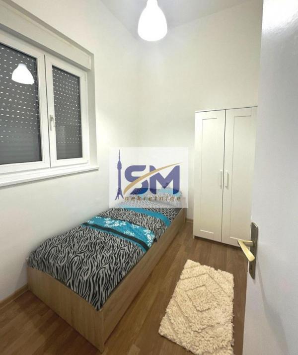 Stan na prodaju u Beogradu, Senjak, dvoiposoban, 38m2, cena 145500 evra