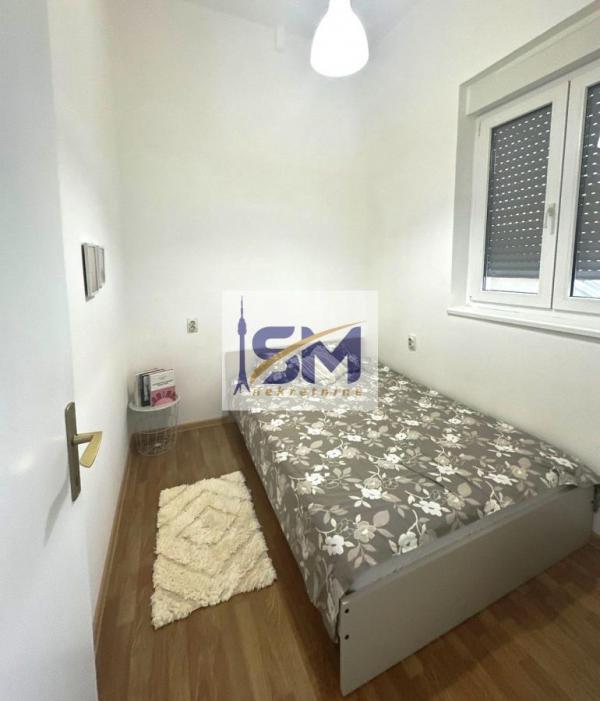 Stan na prodaju u Beogradu, Senjak, dvoiposoban, 38m2, cena 145500 evra