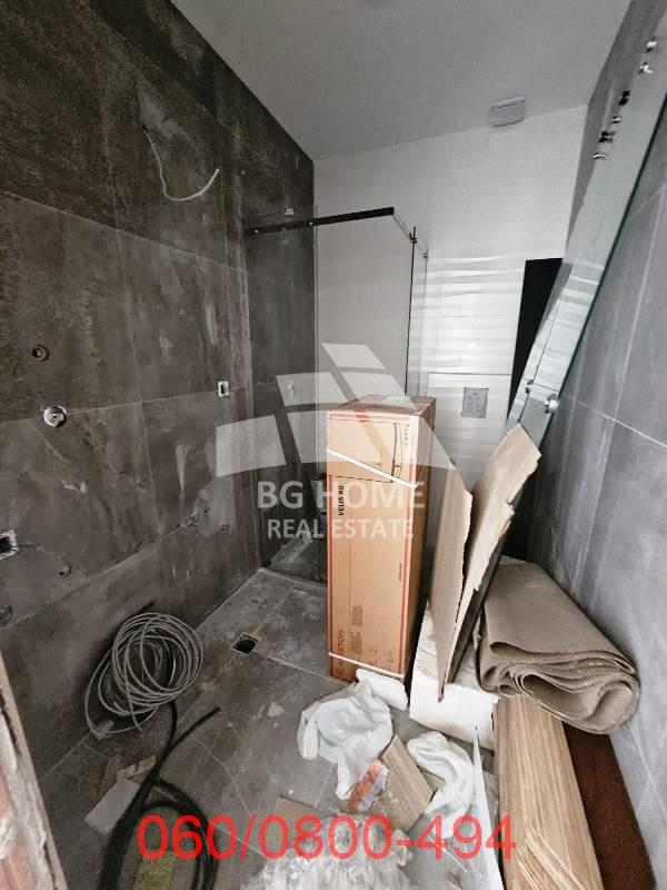 Stan na prodaju u Beogradu, Zemun, trosoban, 72m2, cena 251335 evra