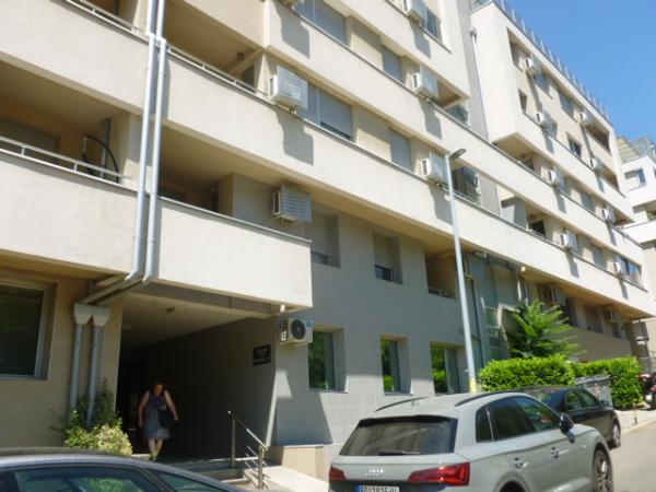 Stan na prodaju u Beogradu, Cvetkova pijaca, dvosoban, 41m2, cena 159900 evra