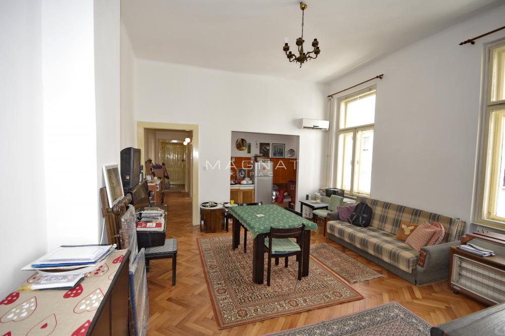Stan na prodaju u Beogradu, Stari grad, trosoban, 81m2, cena 335000 evra