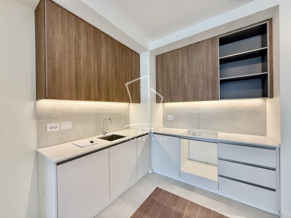 Stan na prodaju u Beogradu, Beograd na vodi, dvosoban, 60m2, cena 326400 evra
