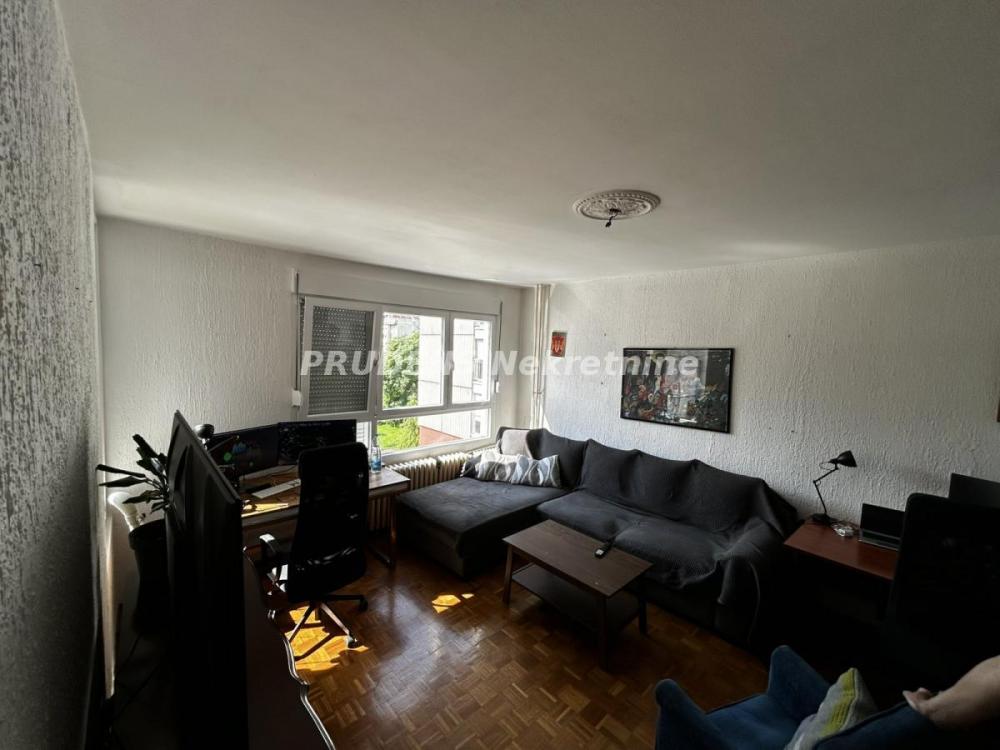Stan na prodaju u Beogradu, Novi Beograd blok 30 (B92), troiposoban, 86m2, cena 313000 evra