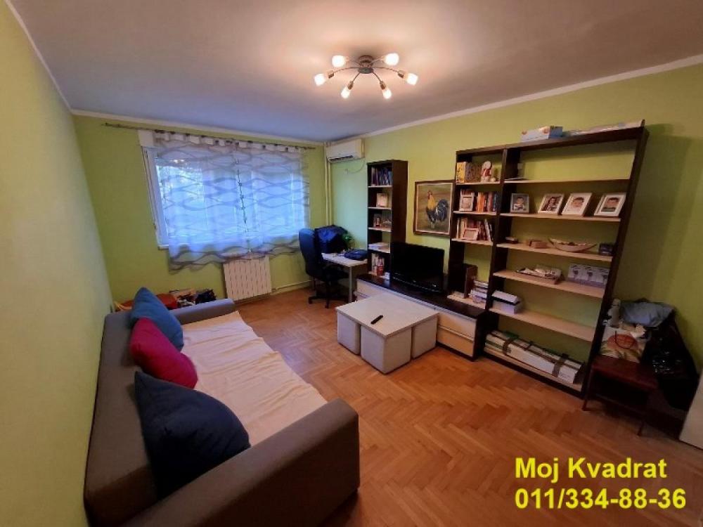 Stan na prodaju u Beogradu, Bežanijska kosa, jednoiposoban, 43m2, cena 150000 evra