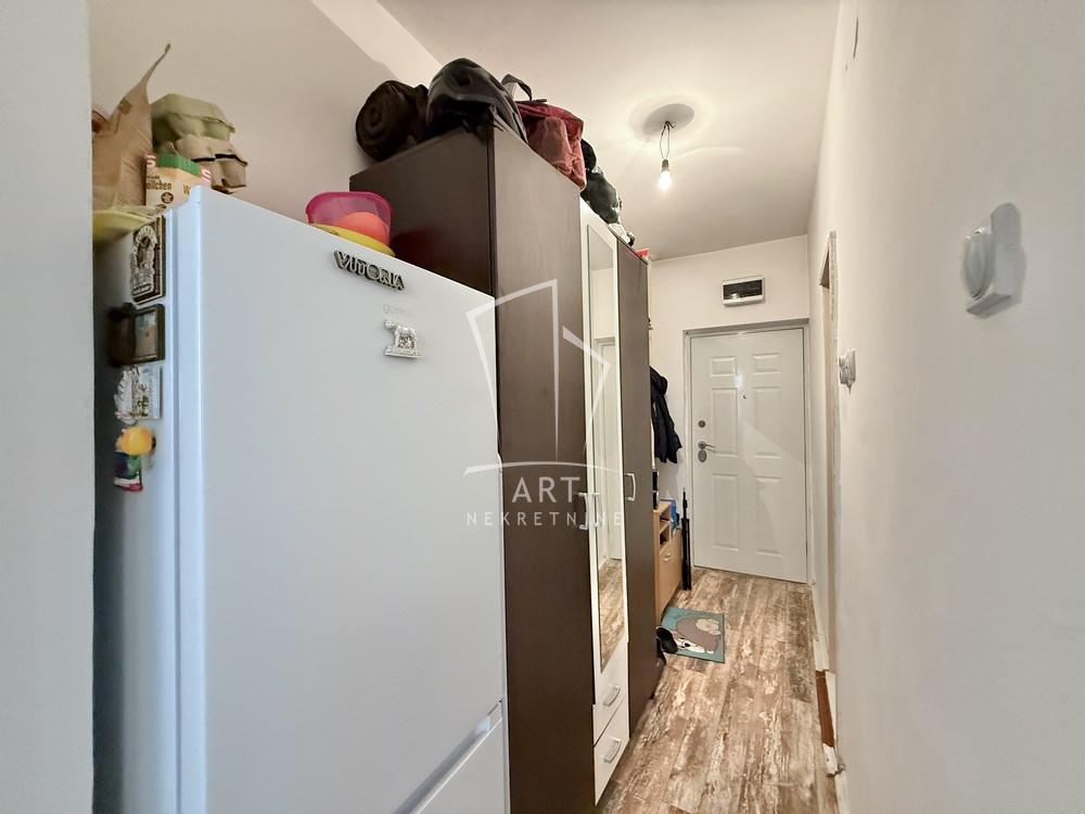 Stan na prodaju u Beogradu, Kanarevo brdo, 28m2, cena 97000 evra