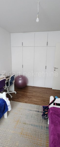 Stan na prodaju u Beogradu, Donji grad, trosoban, 77m2, cena 229000 evra