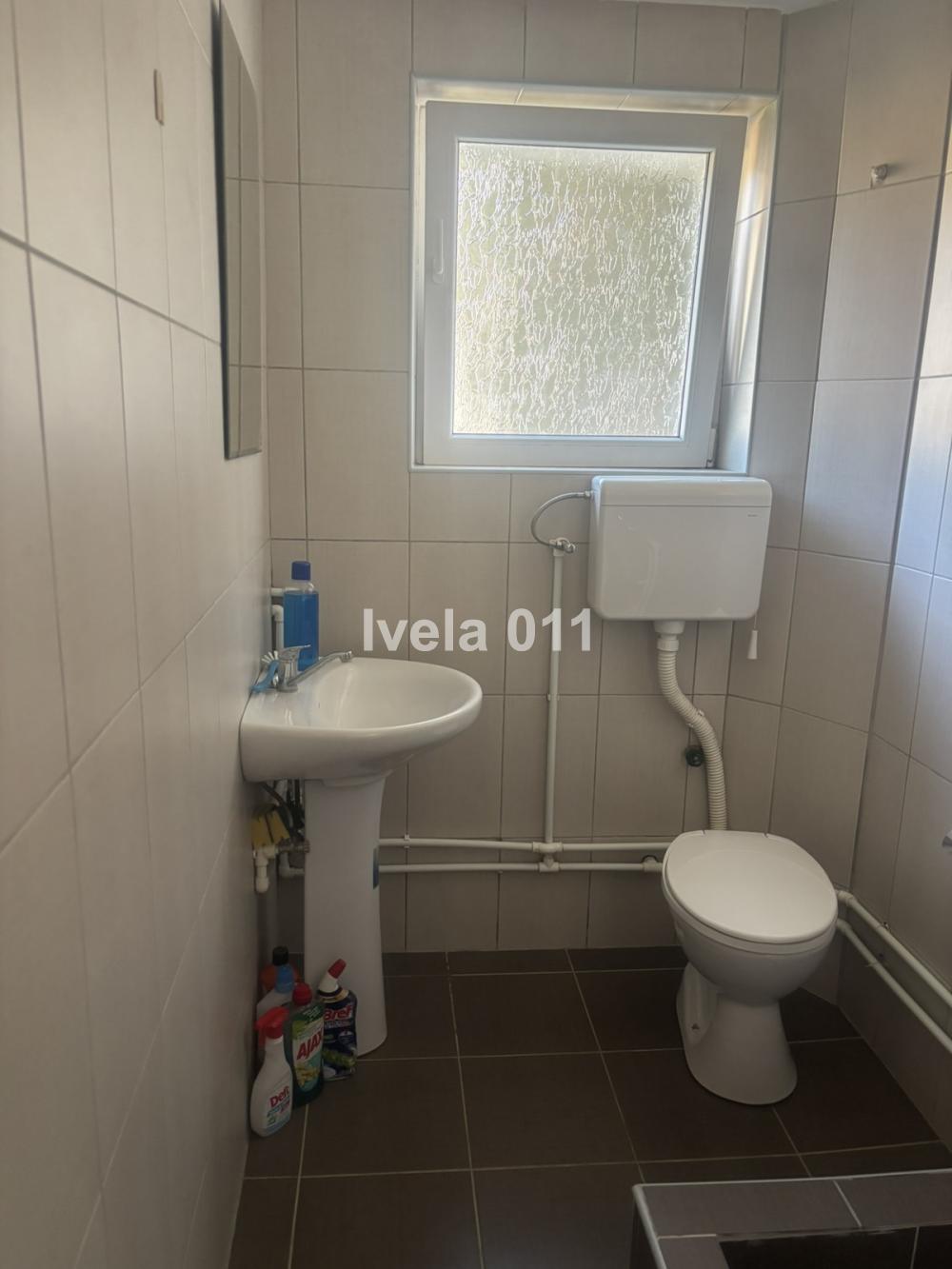 Stan na prodaju u Beogradu, Cvetkova pijaca, dvoiposoban, 66m2, cena 219000 evra