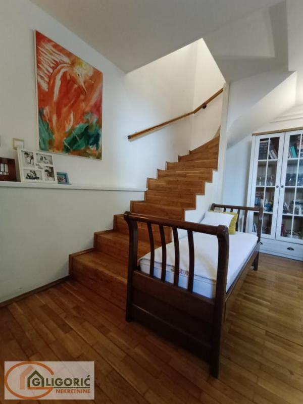 Stan na prodaju u Beogradu, Dedinje, 107m2, cena 342000 evra