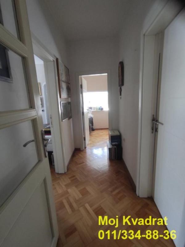 Stan na prodaju u Beogradu, Beograd (centar), cetvorosoban, 78m2, cena 350000 evra