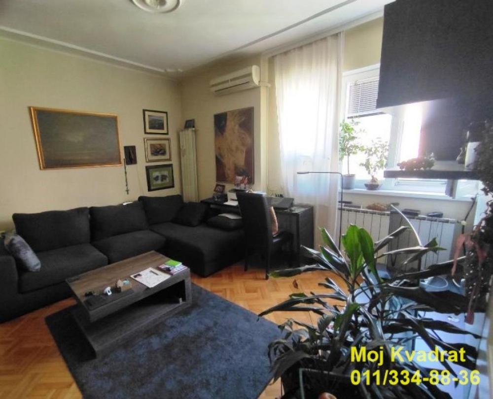 Stan na prodaju u Beogradu, Beograd (centar), cetvorosoban, 78m2, cena 350000 evra