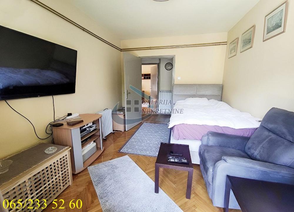 Stan na prodaju u Beogradu, Zvezdara, cetvorosoban, 104m2, cena 348000 evra