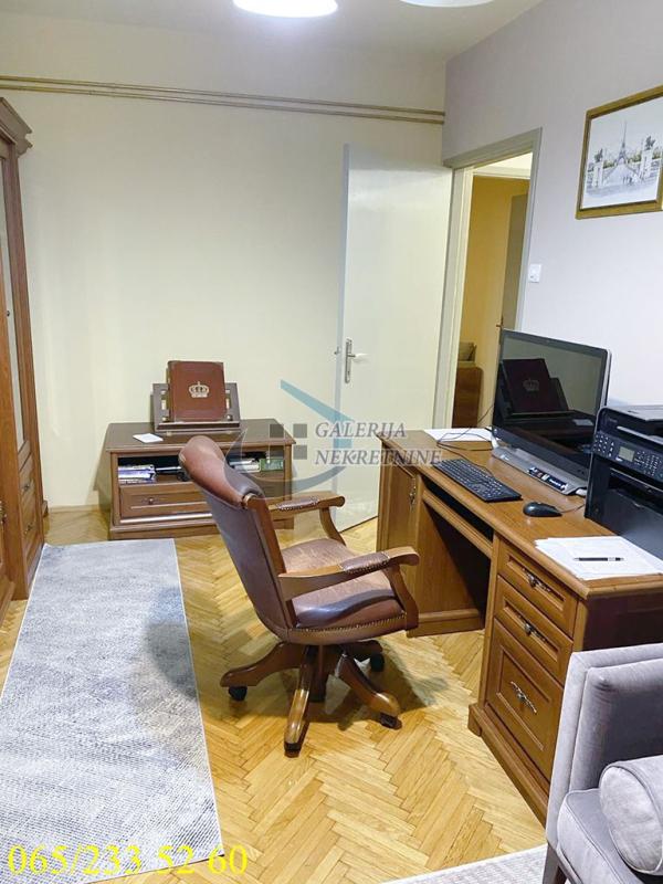 Stan na prodaju u Beogradu, Zvezdara, cetvorosoban, 104m2, cena 348000 evra