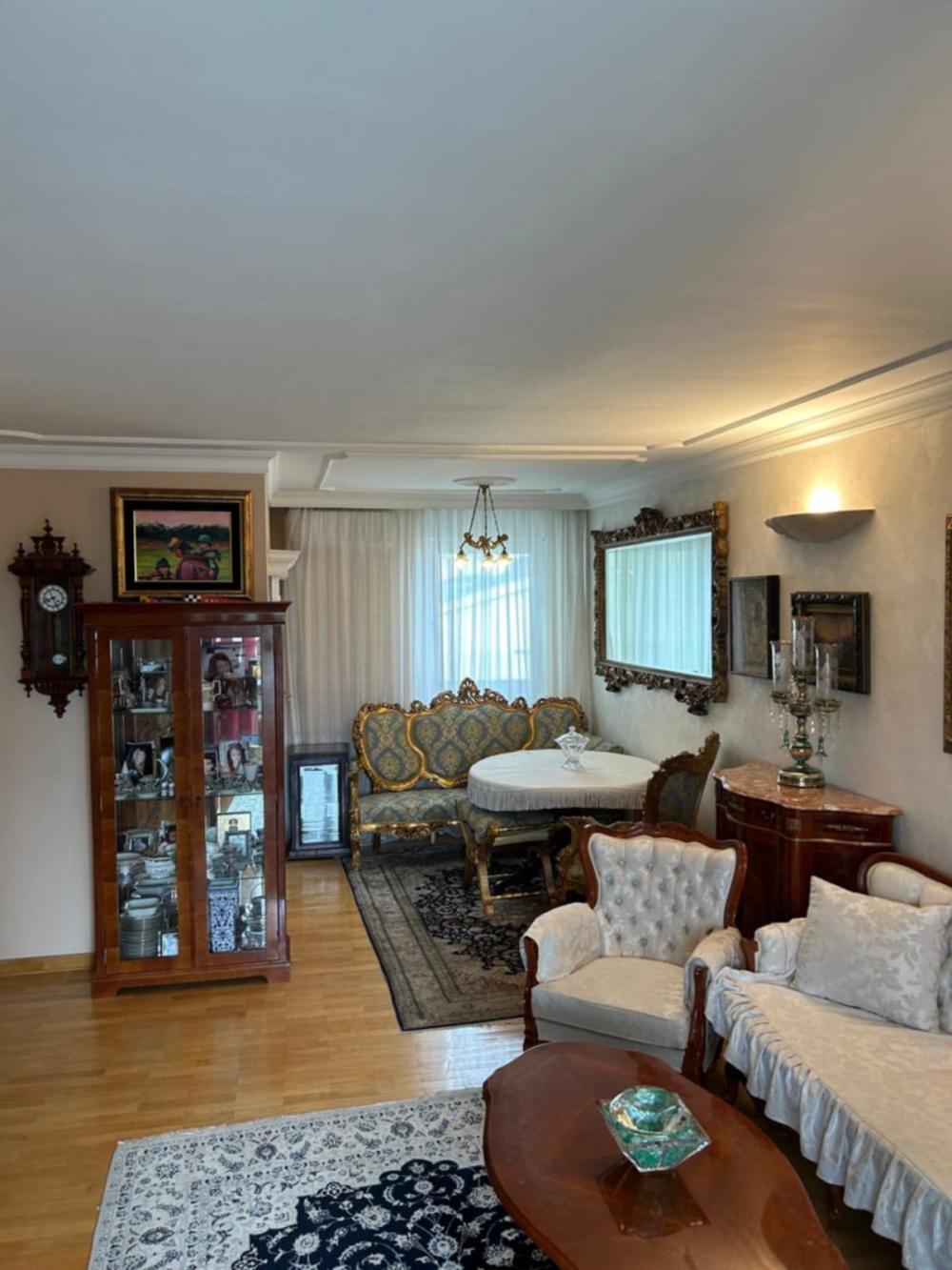 Stan na prodaju u Beogradu, Denkova bašta, trosoban, 90m2, cena 295000 evra