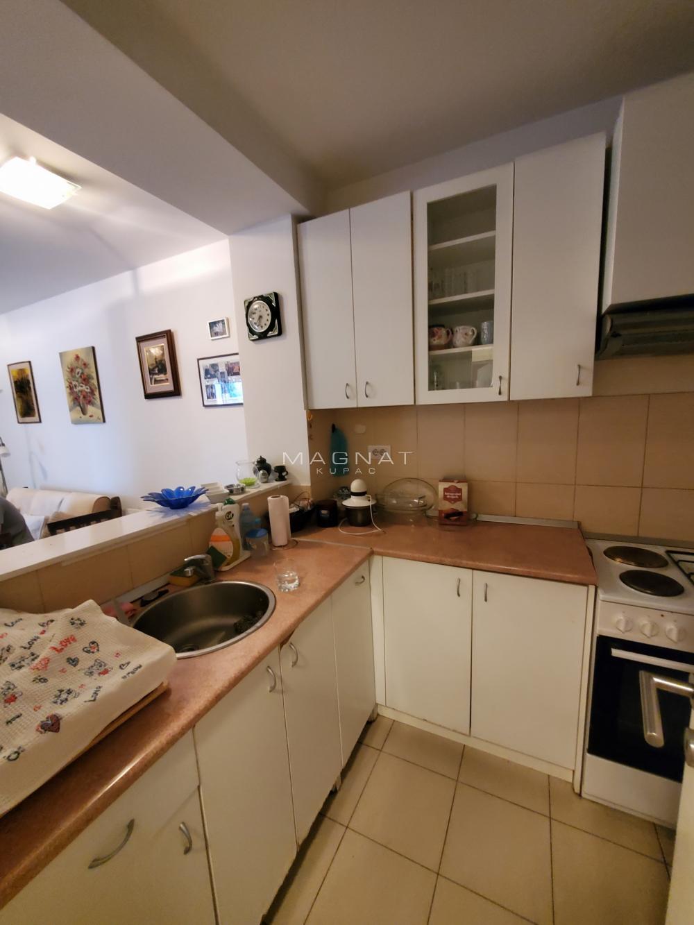 Stan na prodaju u Beogradu, Novi Beograd, dvosoban, 41m2, cena 144900 evra