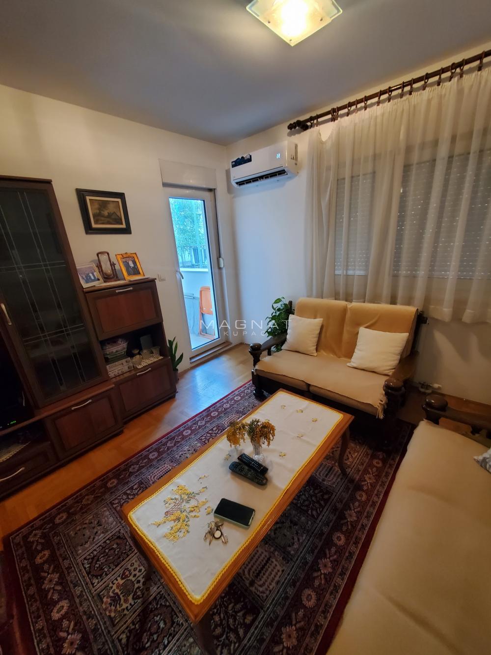 Stan na prodaju u Beogradu, Novi Beograd, dvosoban, 41m2, cena 144900 evra