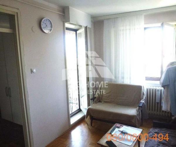 Stan na prodaju u Beogradu, Novi Beograd, dvosoban, 71m2, cena 180000 evra
