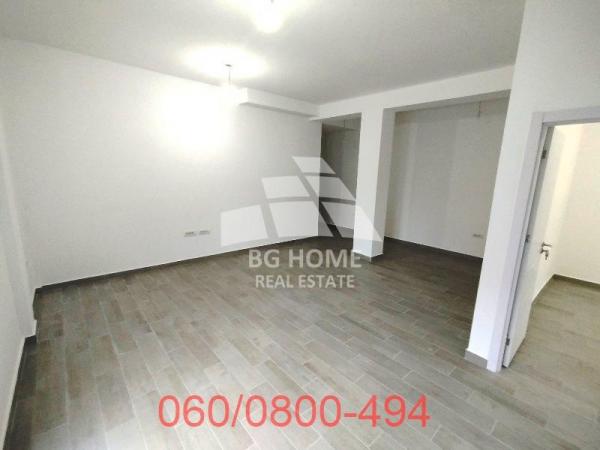 Stan na prodaju u Beogradu, Zemun, trosoban, 73m2, cena 125000 evra