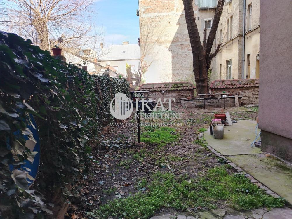 Stan na prodaju u Beogradu, Stari grad, jednoiposoban, 29m2, cena 70000 evra
