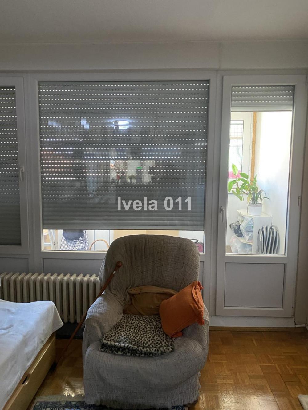 Stan na prodaju u Beogradu, Činovnička kolonija, dvoiposoban, 69m2, cena 185990 evra