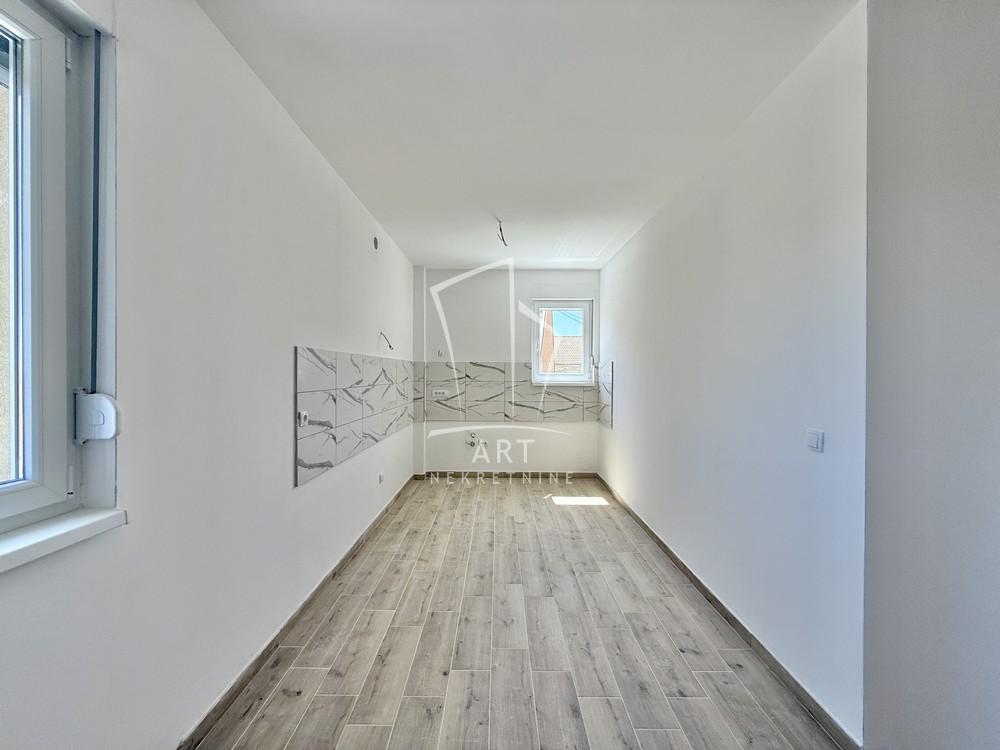 Stan na prodaju u Beogradu, Mirijevo, trosoban, 75m2, cena 157500 evra