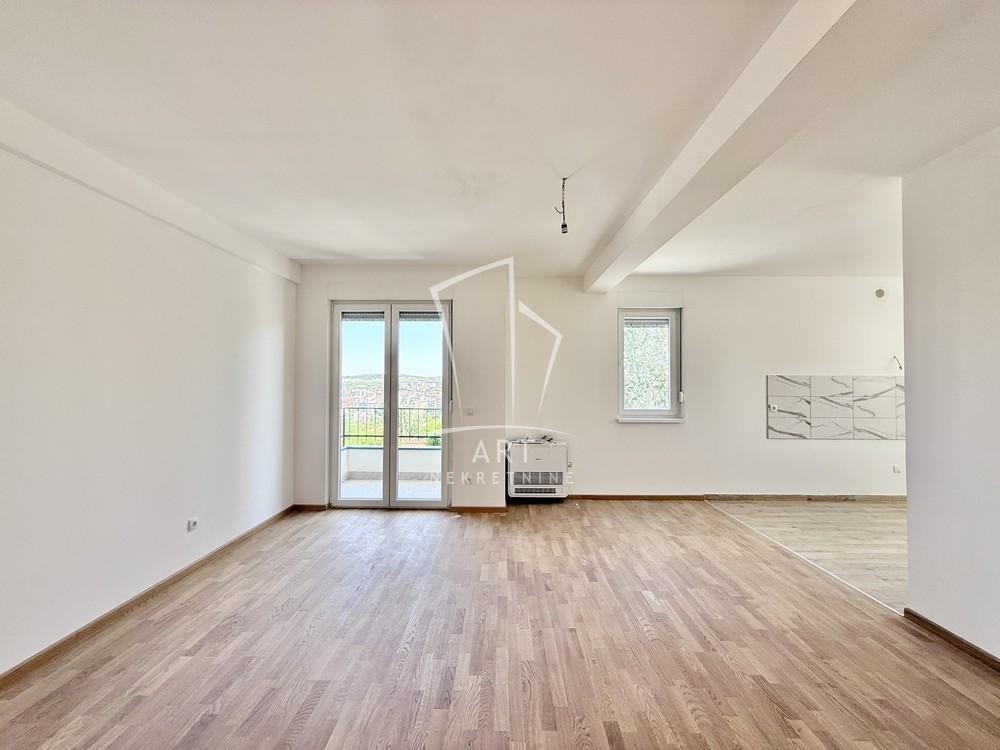 Stan na prodaju u Beogradu, Mirijevo, trosoban, 75m2, cena 157500 evra