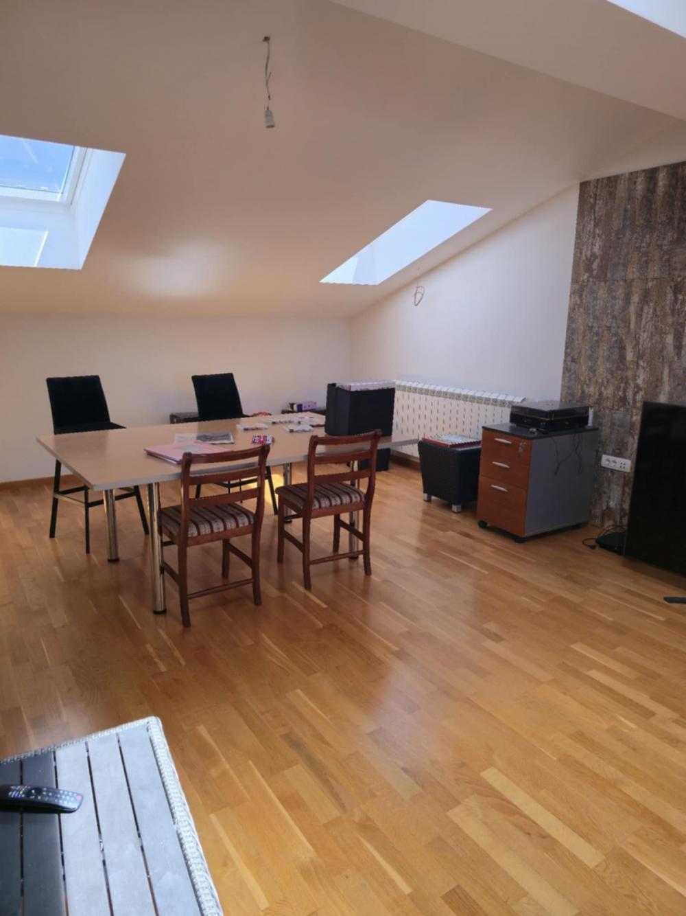 Stan na prodaju u Beogradu, Stari grad, cetvorosoban, 165m2, cena 570000 evra